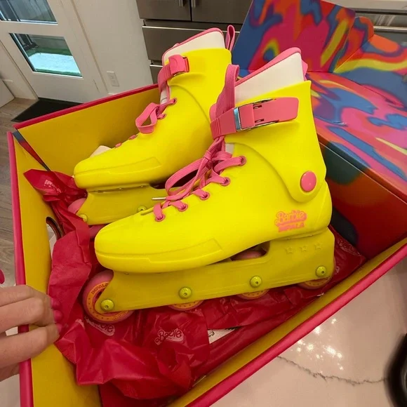Barbie Movie Impala Inline Skate Roller Blades - Yellow and Pink - Picture 4 of 6